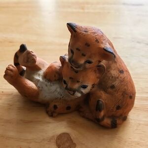 Curious Cougars figurine.  Masterpiece porcelain by Homco, dated 1993.